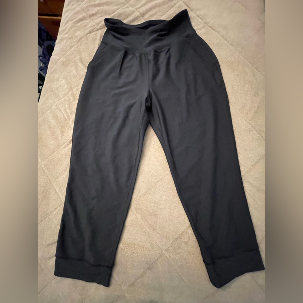 Old Navy Powersoft Joggers, black size large